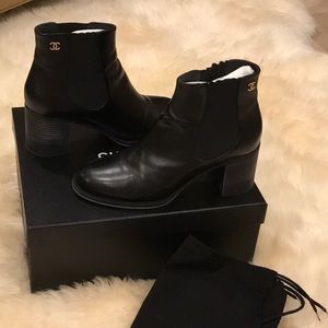CHANEL BOOTIE